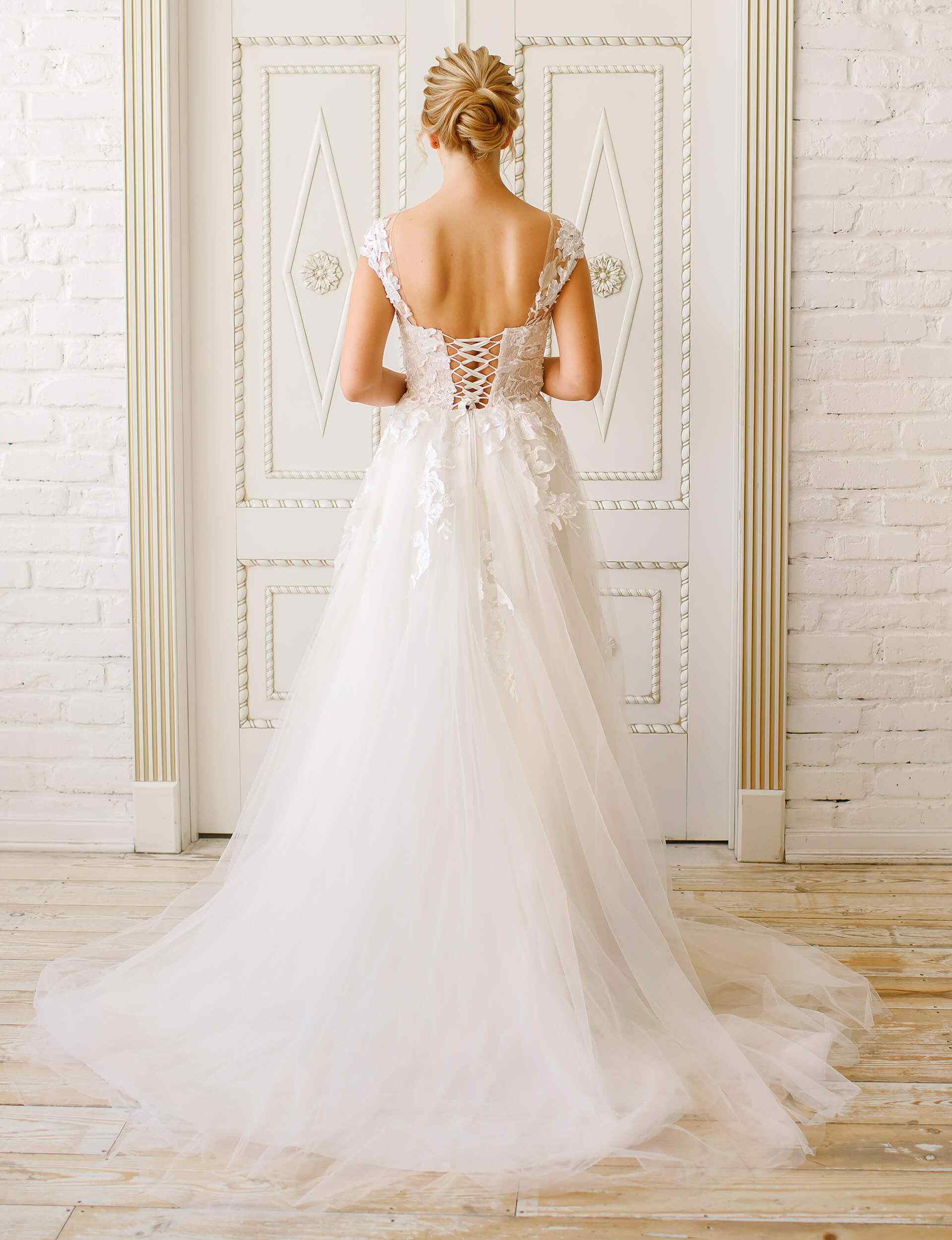https://annadacouture.com/wp-content/uploads/2020/11/wedding_style_01.jpg