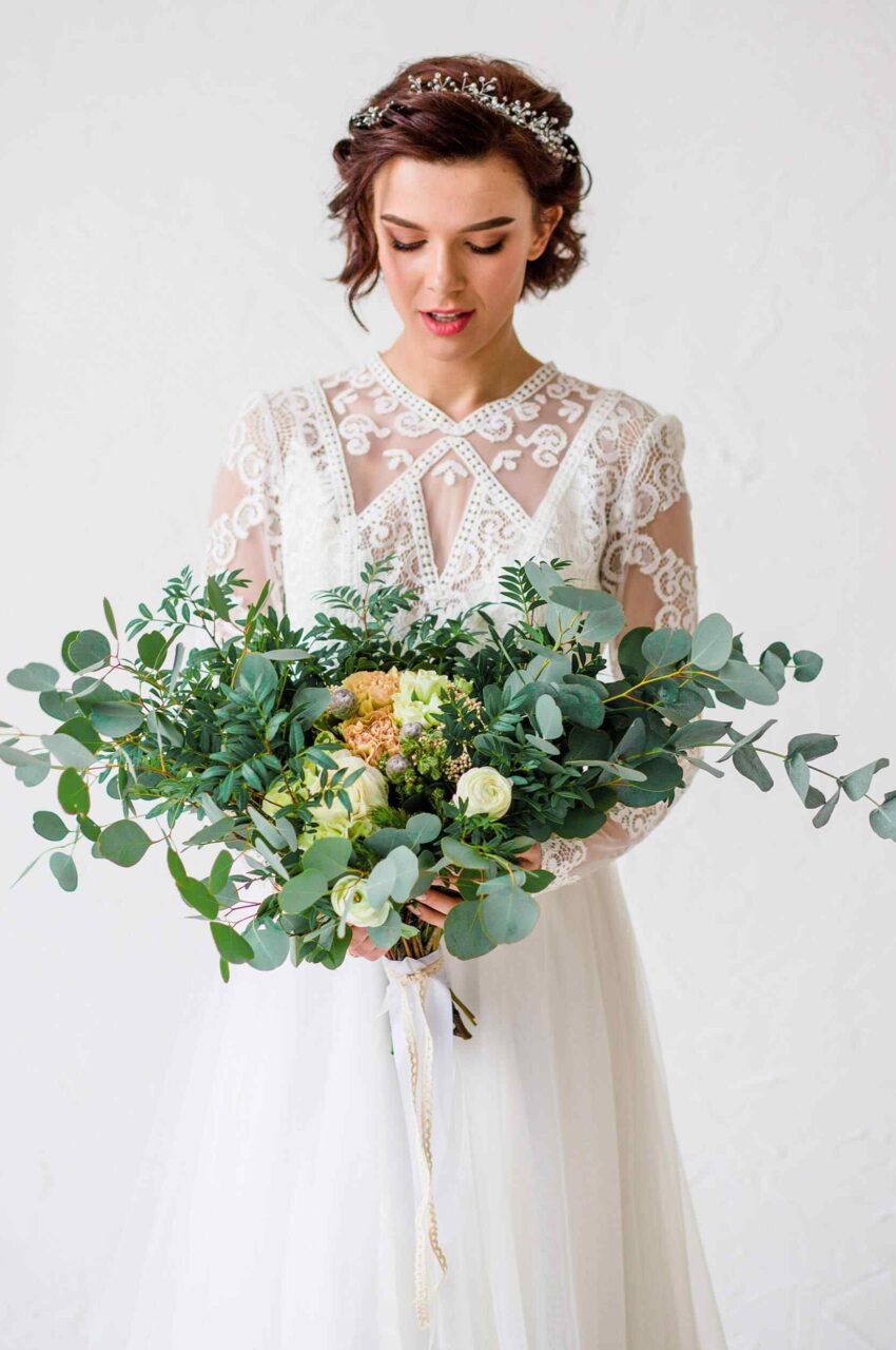 https://annadacouture.com/wp-content/uploads/2020/11/wedding_style_03-850x1280.jpg
