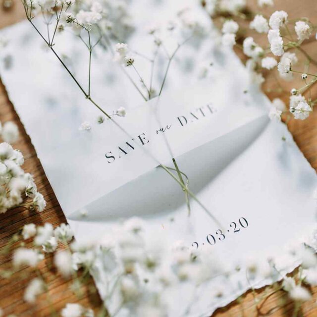 https://annadacouture.com/wp-content/uploads/2020/11/wedding_style_square_03-640x640.jpg