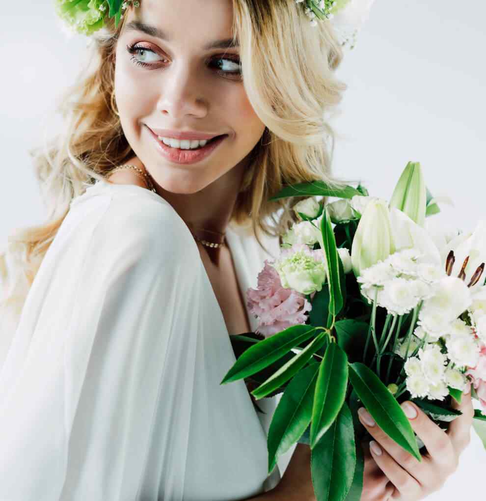 https://annadacouture.com/wp-content/uploads/2020/12/home_04_image_02.jpg